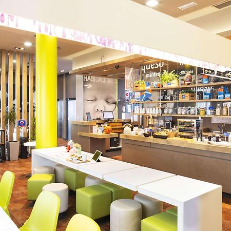 Ibis Budget Sevilla Aeropuerto Экстерьер фото