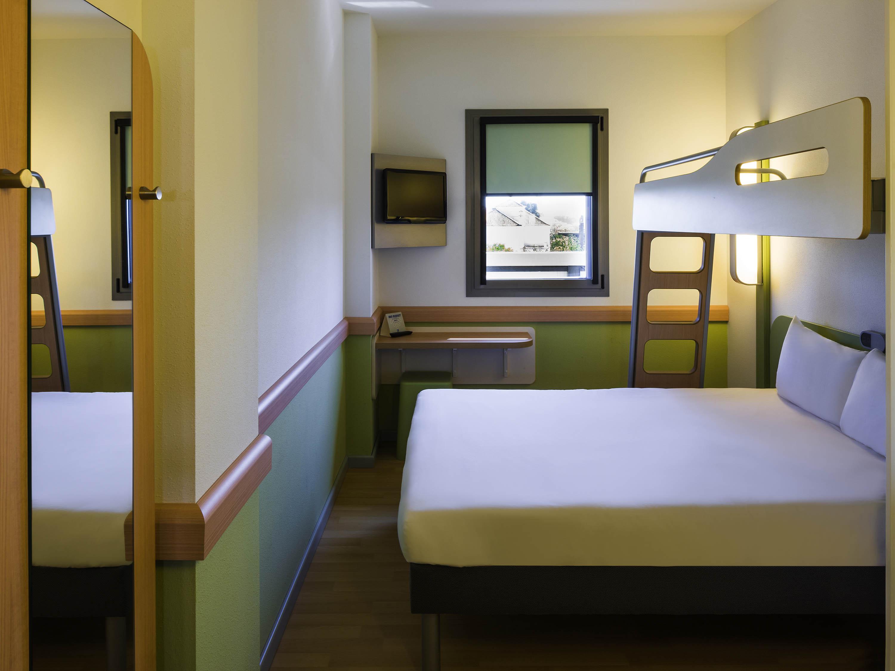 Ibis Budget Sevilla Aeropuerto Экстерьер фото