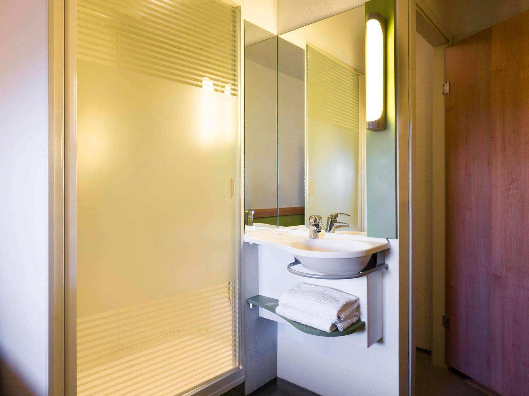 Ibis Budget Sevilla Aeropuerto Экстерьер фото