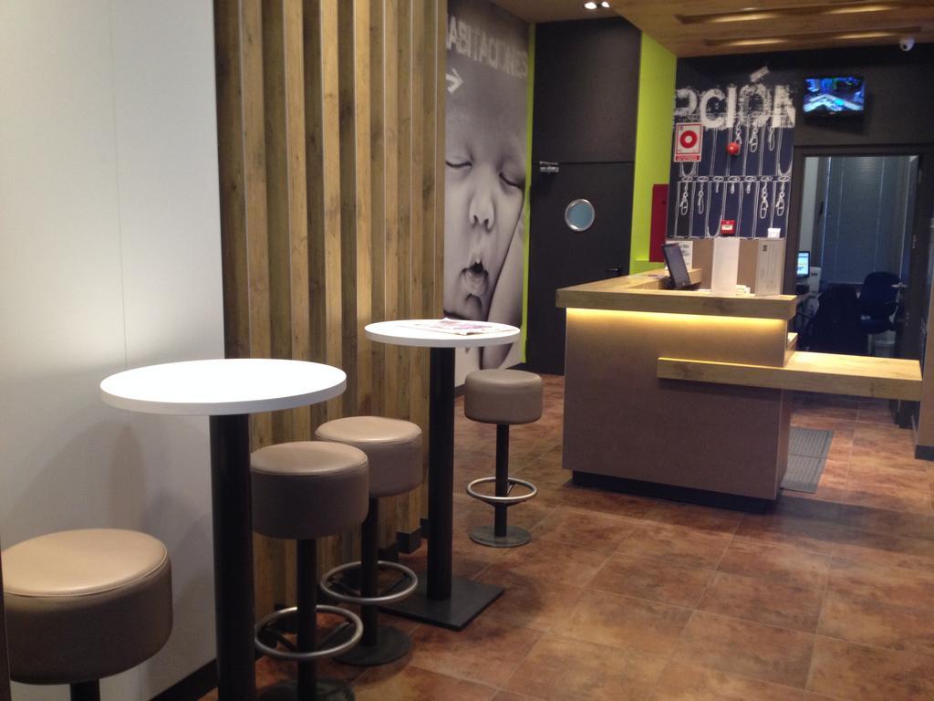 Ibis Budget Sevilla Aeropuerto Экстерьер фото