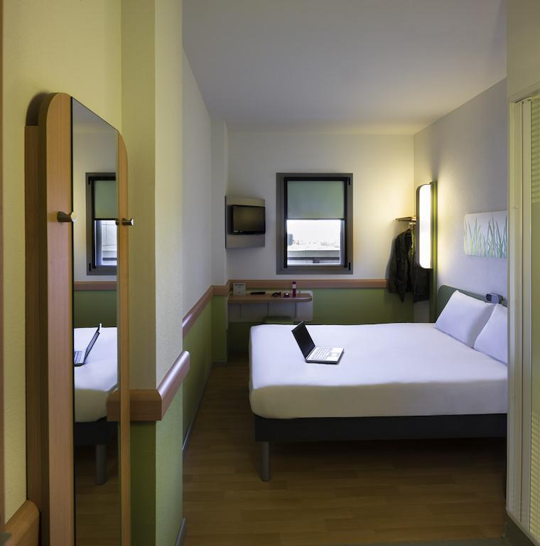 Ibis Budget Sevilla Aeropuerto Номер фото
